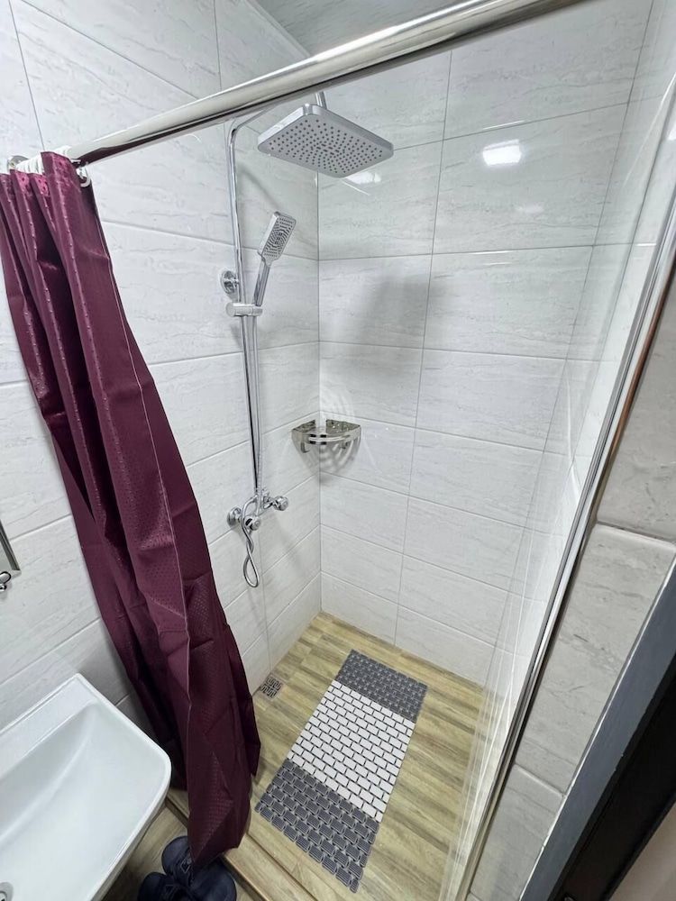 Generator Tashkent Hostel 6-Bed Male Room 2