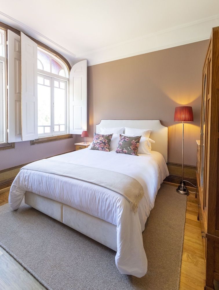 The Grove Houses Classic Double Room