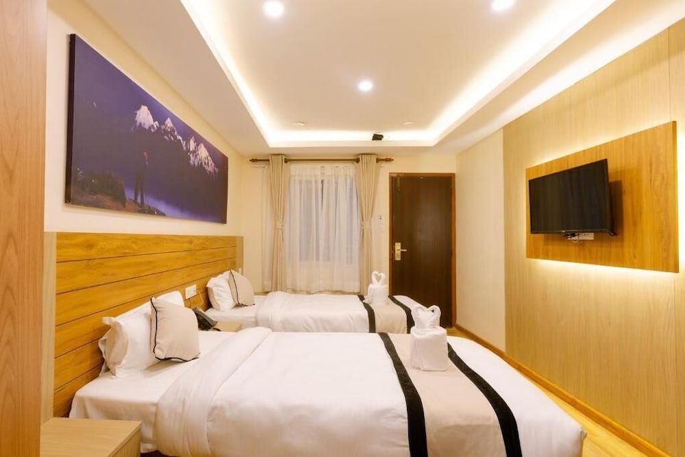 Atithi Hotel And Apartment Twin Room