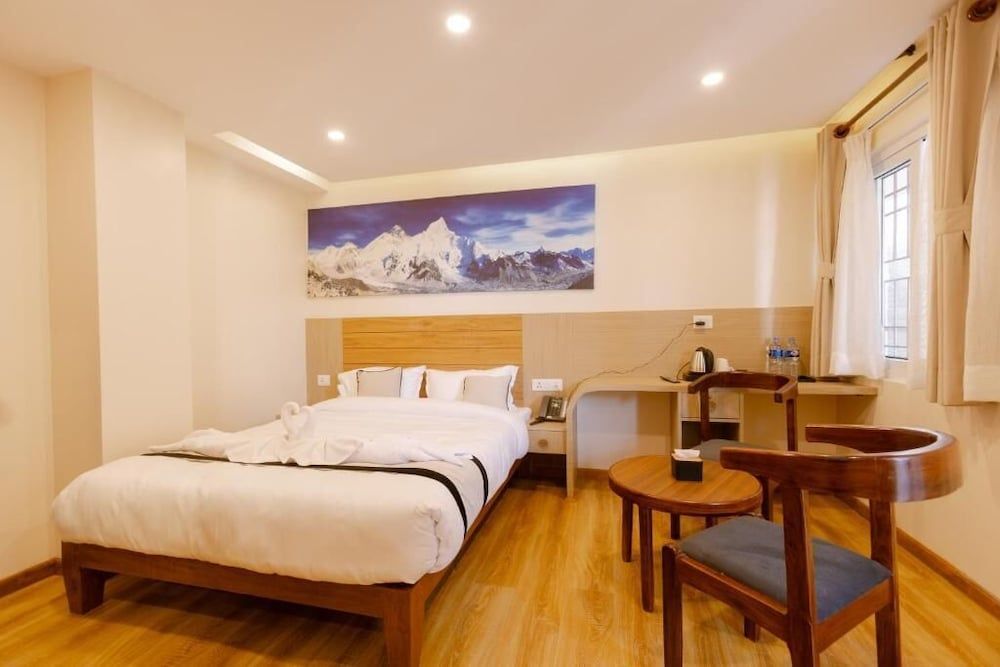 Atithi Hotel And Apartment Single Room 2