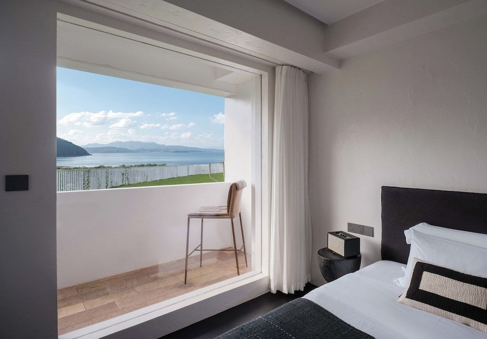 Fuxian Lake Su Qing Qingzhou Cliff Hotel Romantic Twin Room, Balcony, Lake View