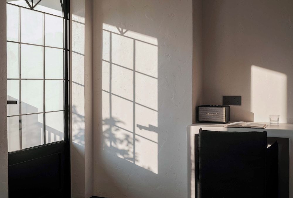 Fuxian Lake Su Qing Qingzhou Cliff Hotel Romantic Double Room, Balcony, Lake View 8