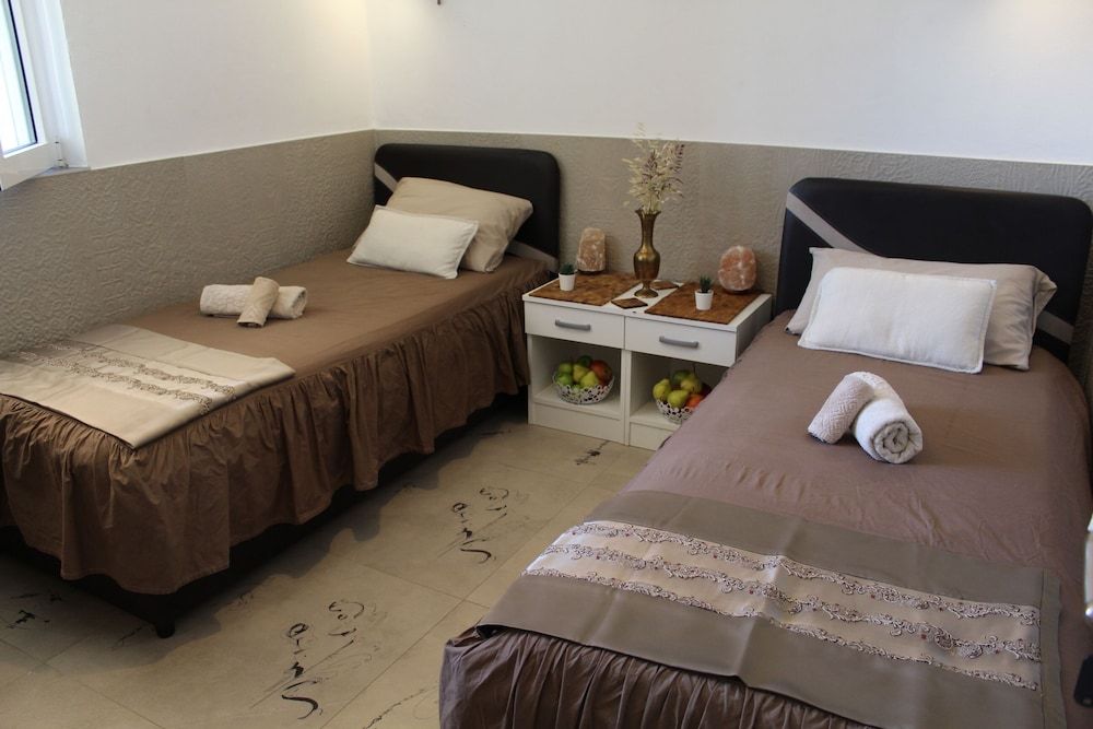 Mahakala Center Standard Twin Room, Air conditioning 7