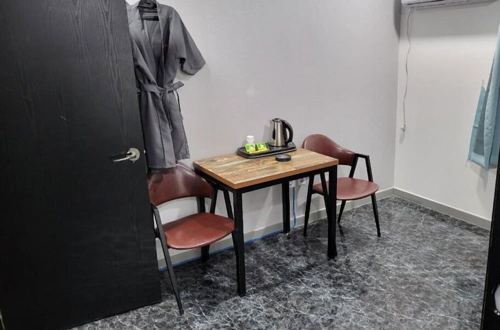 ON and OFF-Sungui Station Double Room, 1 Double Bed 14