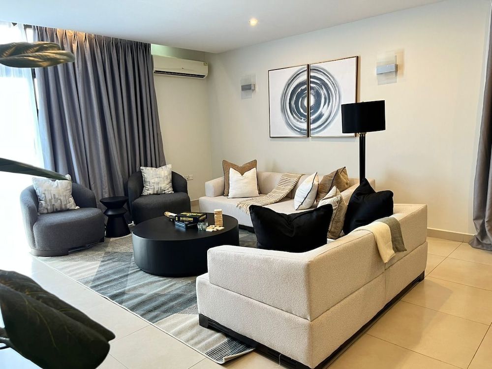 3 bedroom apartment Deluxe Apartment, City View 4