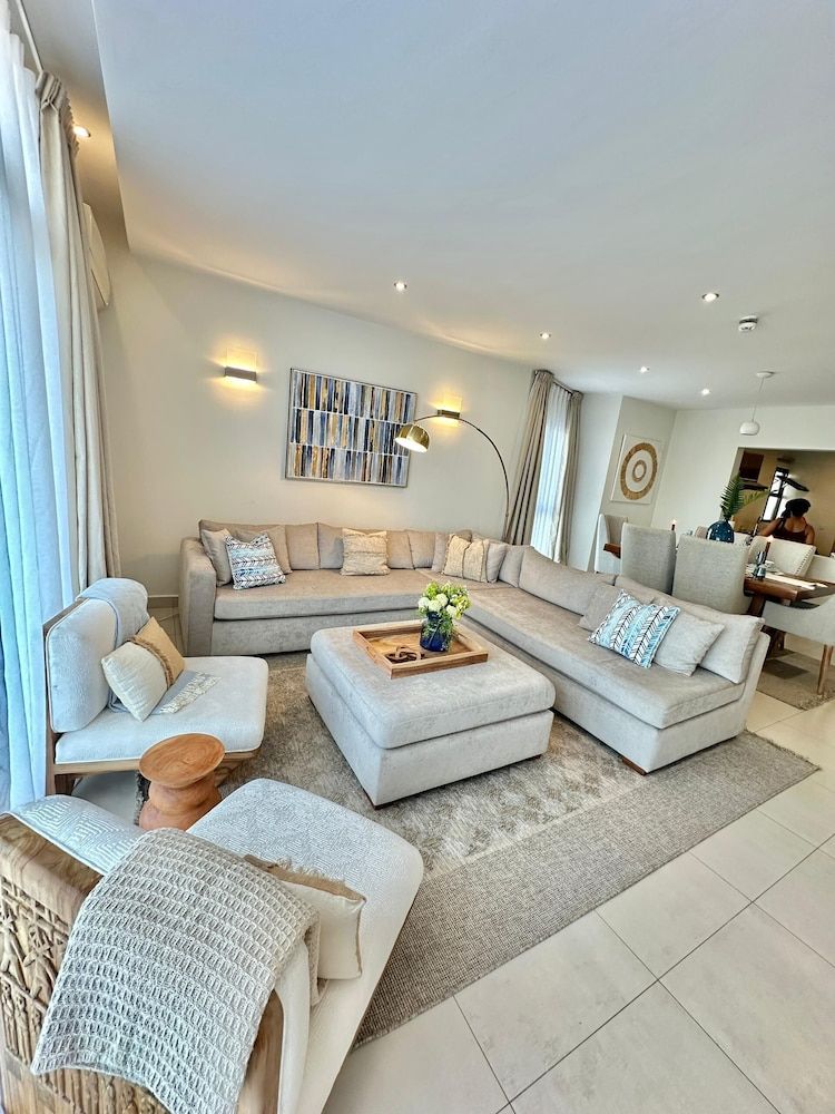 3 bedroom apartment Classic Double Room, City View 5