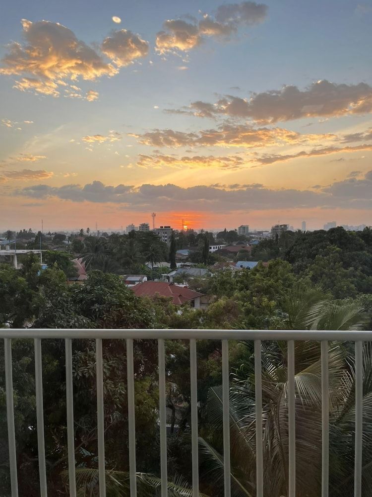 3 bedroom apartment Classic Double Room, City View 13