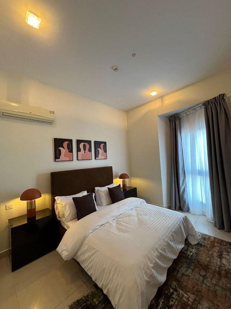 3 bedroom apartment Classic Double Room, City View 10