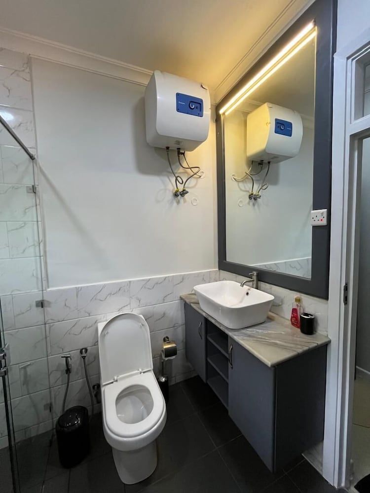 3 bedroom apartment Classic Double Room, City View 16