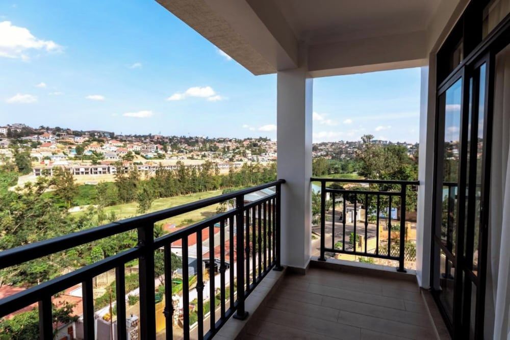 Maya Residences Luxury Apartment, 1 Bedroom 10