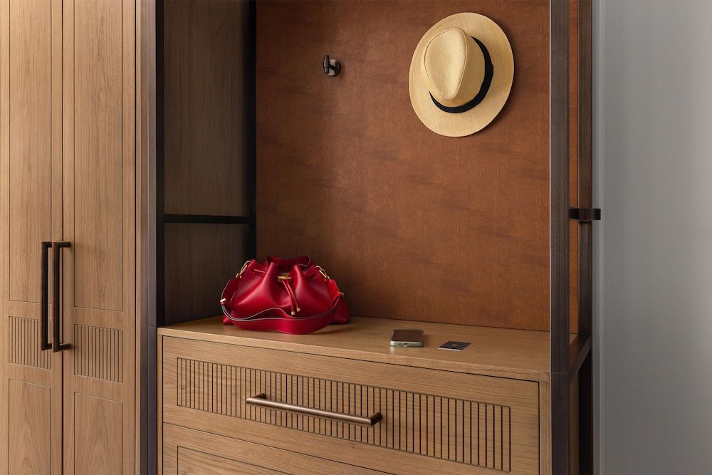 Hotel Phoenix Atlanta Deluxe Stadium King 9