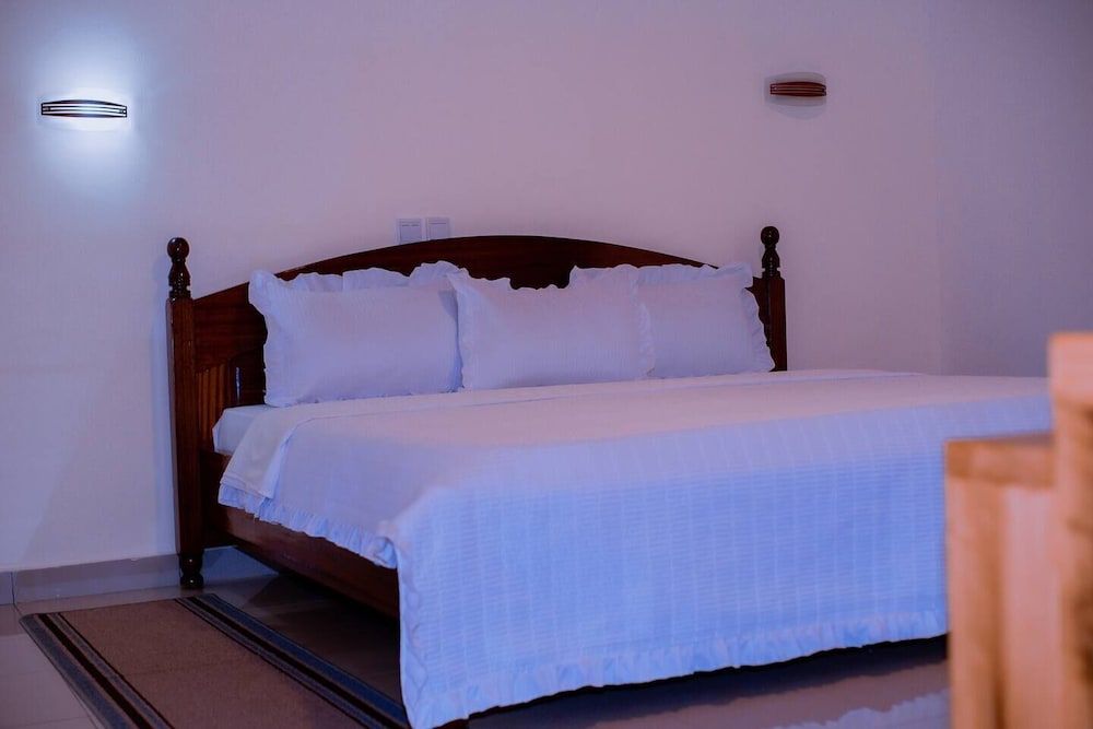 Downtown Nyumbani Cottages and Apartments Standard Room 8