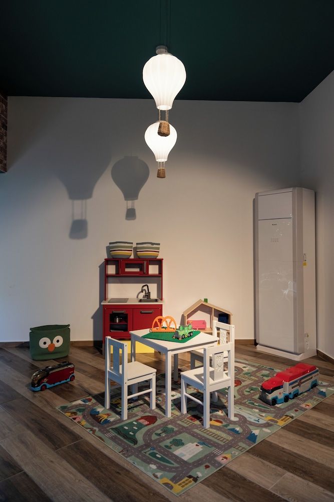 Children's play area - indoor