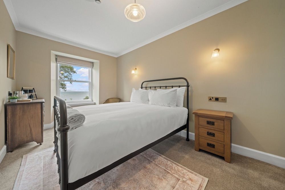 Cuilcheanna House B&B Double Room, Lake View (Skye) 3