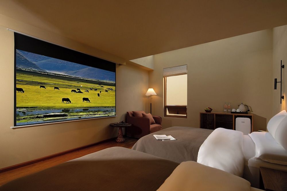 Shangri-La Nazhu Tibetan Mansion Hotel Superior Suite 6