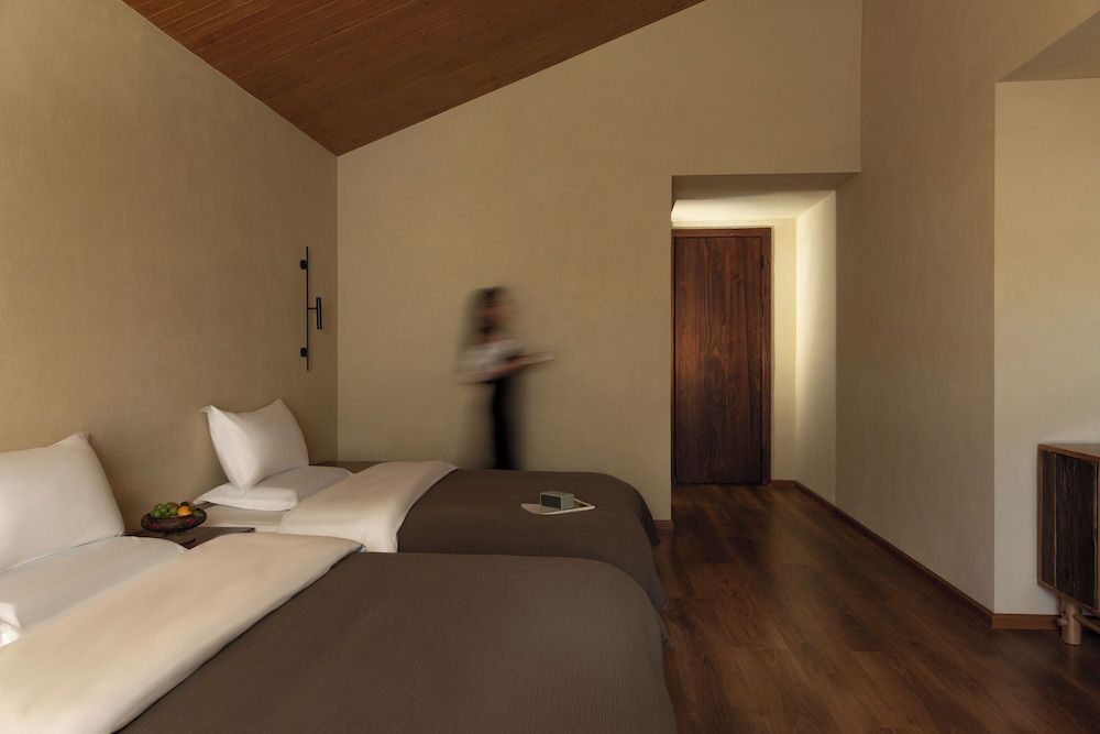 Shangri-La Nazhu Tibetan Mansion Hotel Superior Suite 4