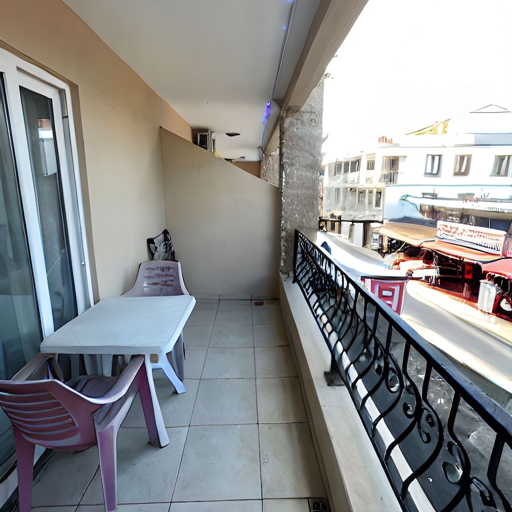 Beachway Hotel Side Standard Room 6