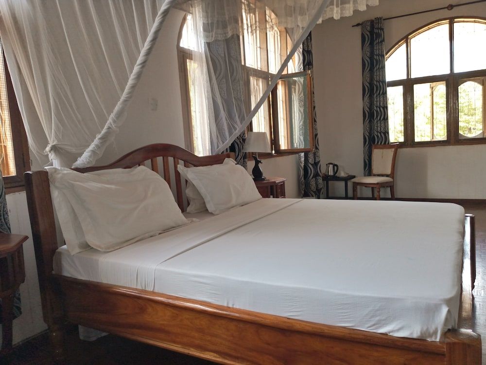 Emerald House Executive Double Room, 1 King Bed, Garden View