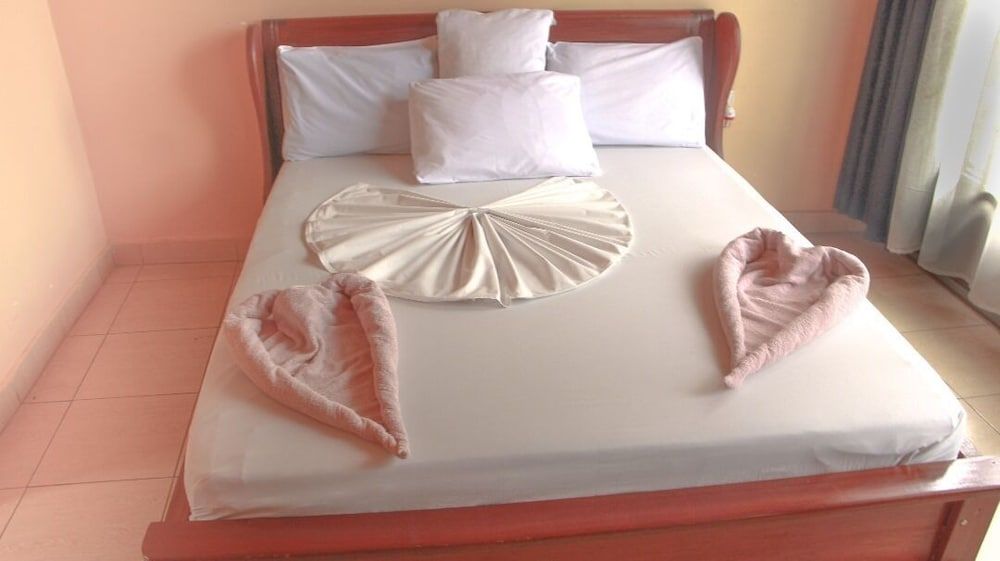 Hirwa Avenir Comfort Double Room, Patio, City View 3