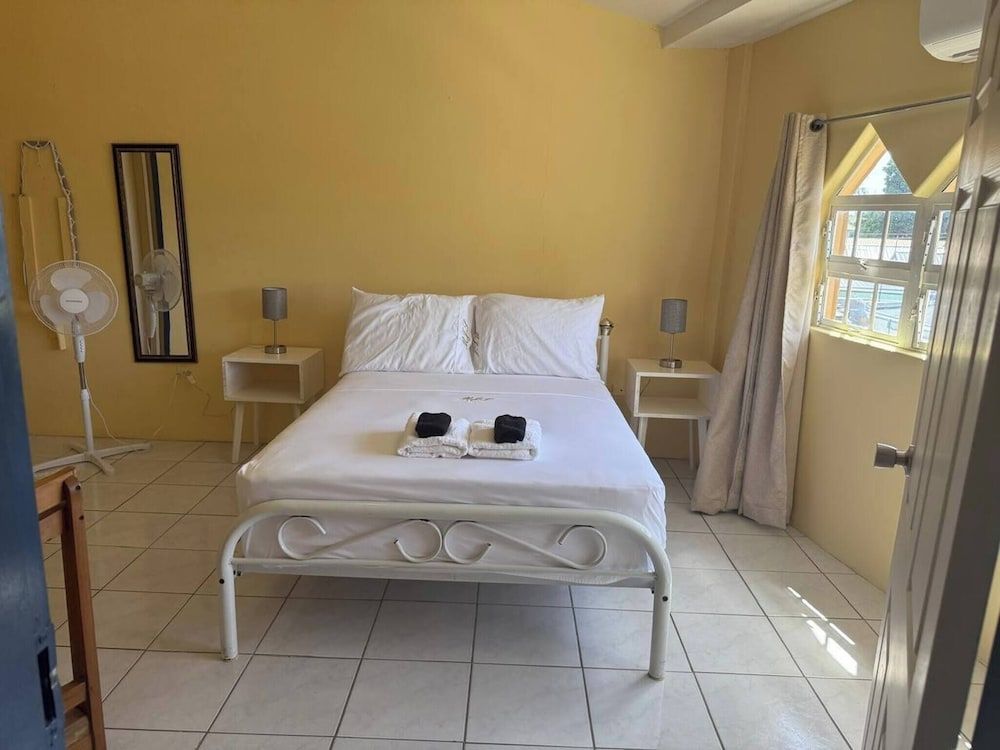 Charming Studio in Port of Spain With Pool Access Studio, 1 Bedroom, Smoking, Balcony 2