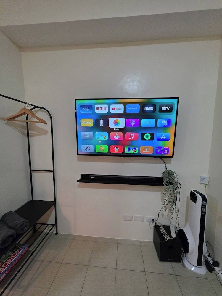 Pioneerwoodlands Mandaluyong Studio Unit Condo, 1 Bedroom, Accessible 23
