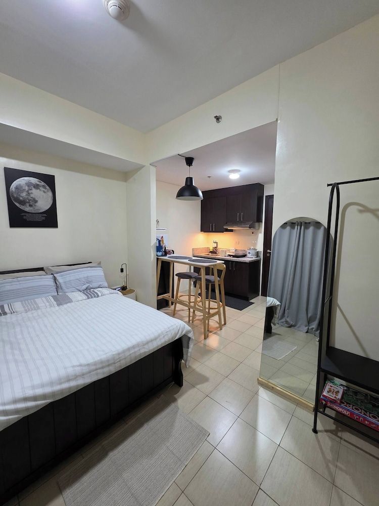 Pioneerwoodlands Mandaluyong Studio Unit Condo, 1 Bedroom, Accessible 3