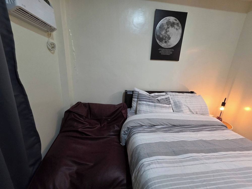 Pioneerwoodlands Mandaluyong Studio Unit Condo, 1 Bedroom, Accessible 10