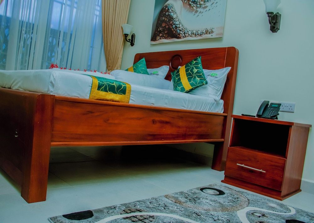 MEGA Lodge Executive Double Room, 1 King Bed