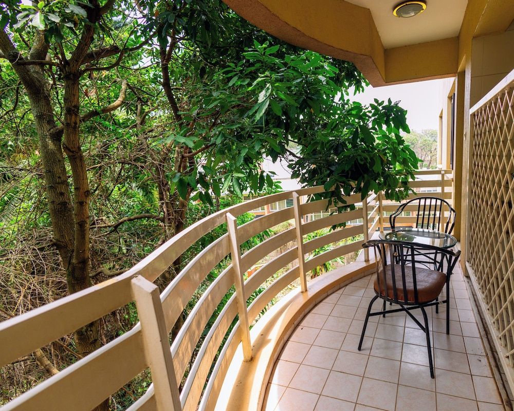 Altis Apartments Family Apartment, 1 King Bed, Balcony, Hill View 6