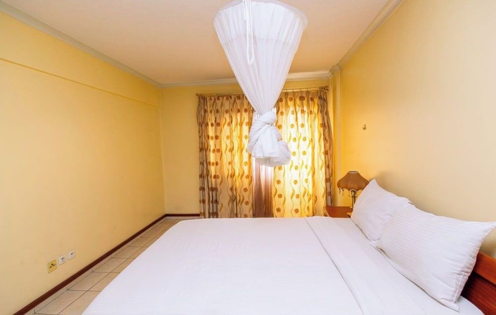 Altis Apartments Deluxe Apartment, 2 Bedrooms, Balcony, City View 7