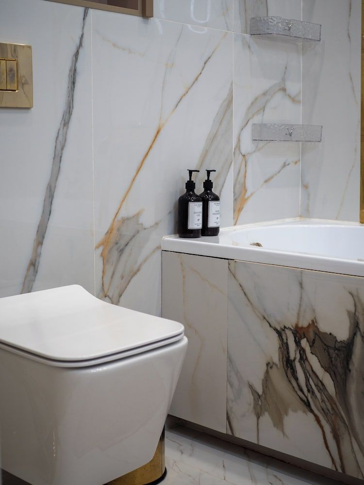 Business Aparts near MEGA Almaty Comfort Apartment, 2 Bedrooms, Private Bathroom 5