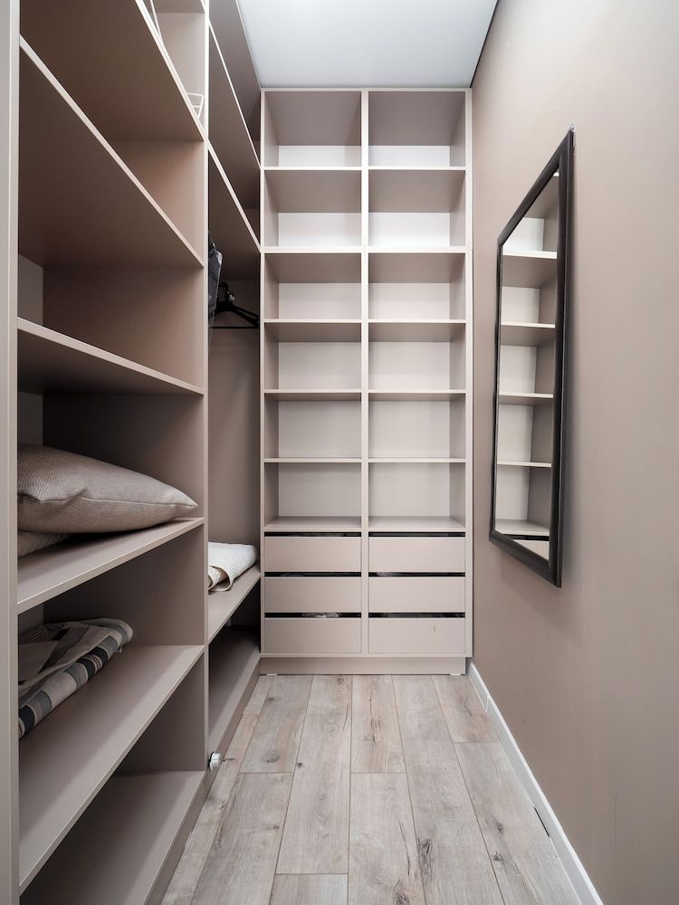 Business Aparts near MEGA Almaty Comfort Apartment, 1 King Bed with Sofa bed, Mountain View 6