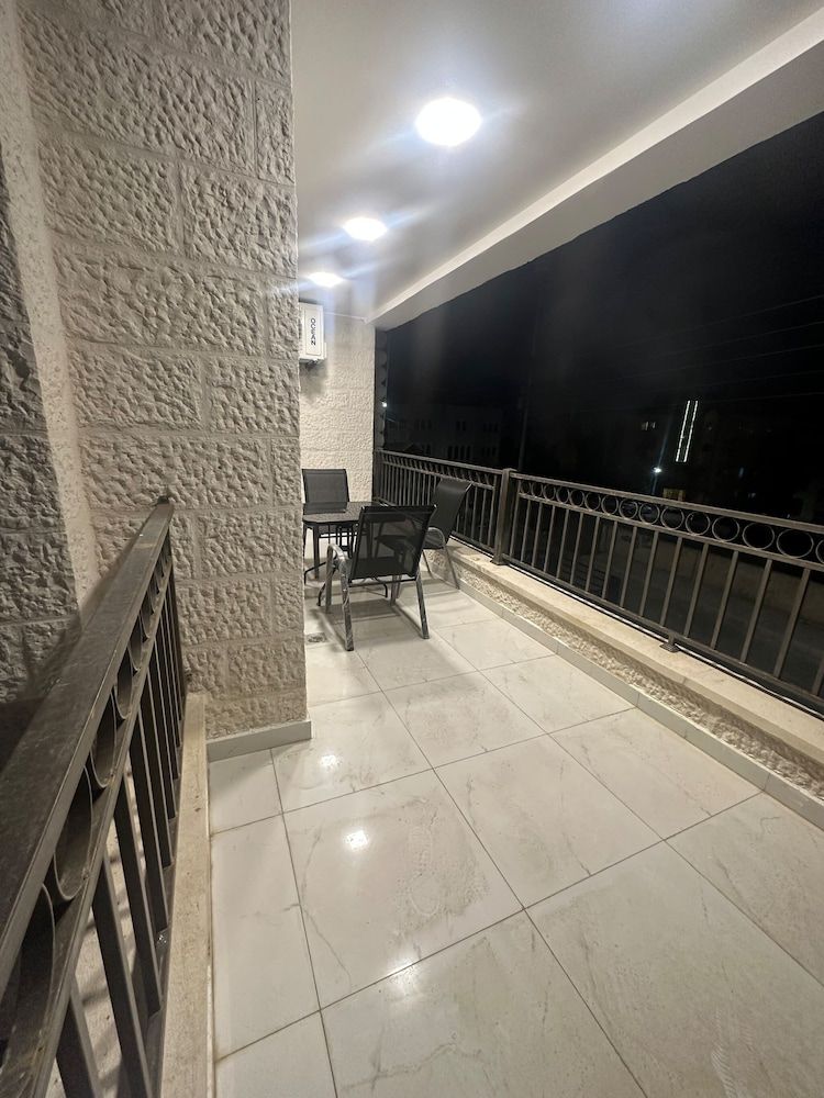 Cozy Home Near All Services 20 Apartment, 2 Bedrooms, Accessible, Smoking 8