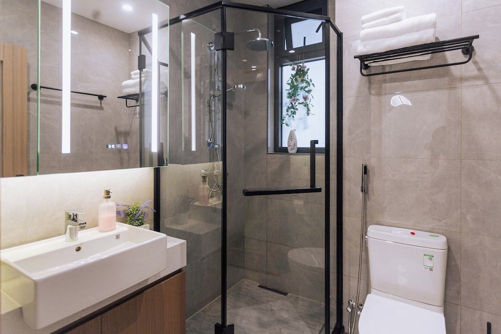 Glorious Luxury Apartments Double Room, Balcony, City View 2