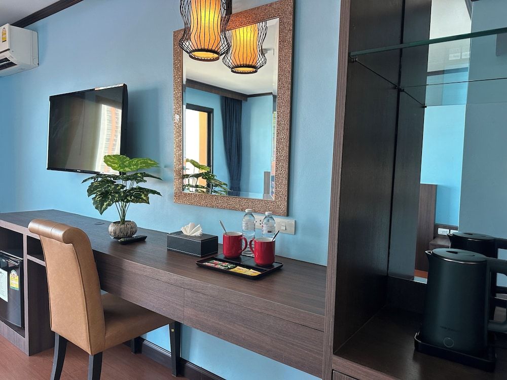 MEIDUO Selected Resort Pool Hotel Superior Studio Suite, City View 10