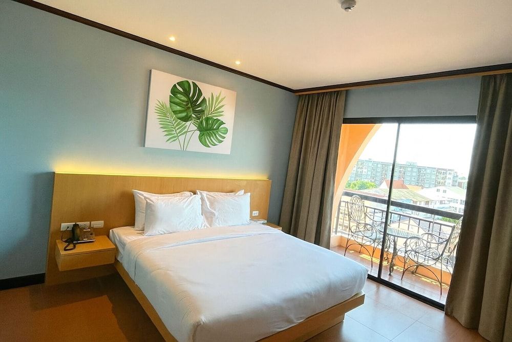 MEIDUO Selected Resort Pool Hotel Superior Studio Suite, City View 2