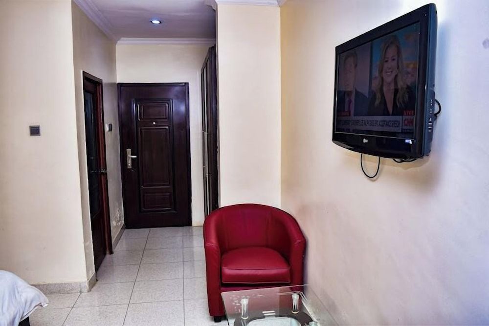 CANDOW HOTEL Economy Room, Balcony, City View 13