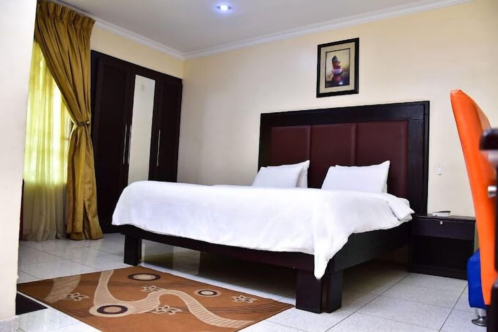 CANDOW HOTEL Economy Room, Balcony, City View 7