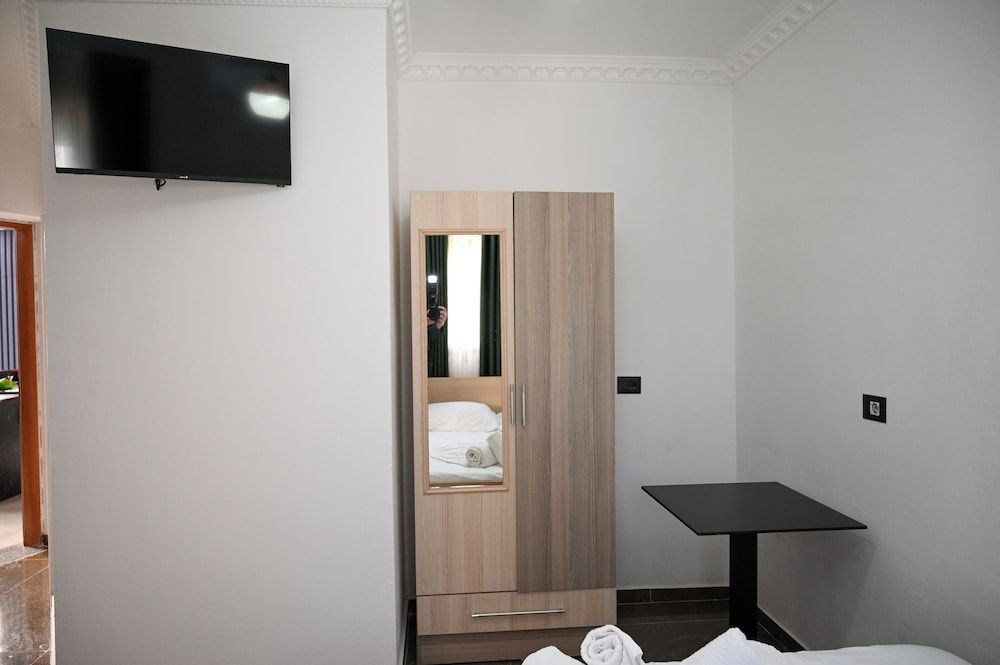 VILA AARON Double Room 9