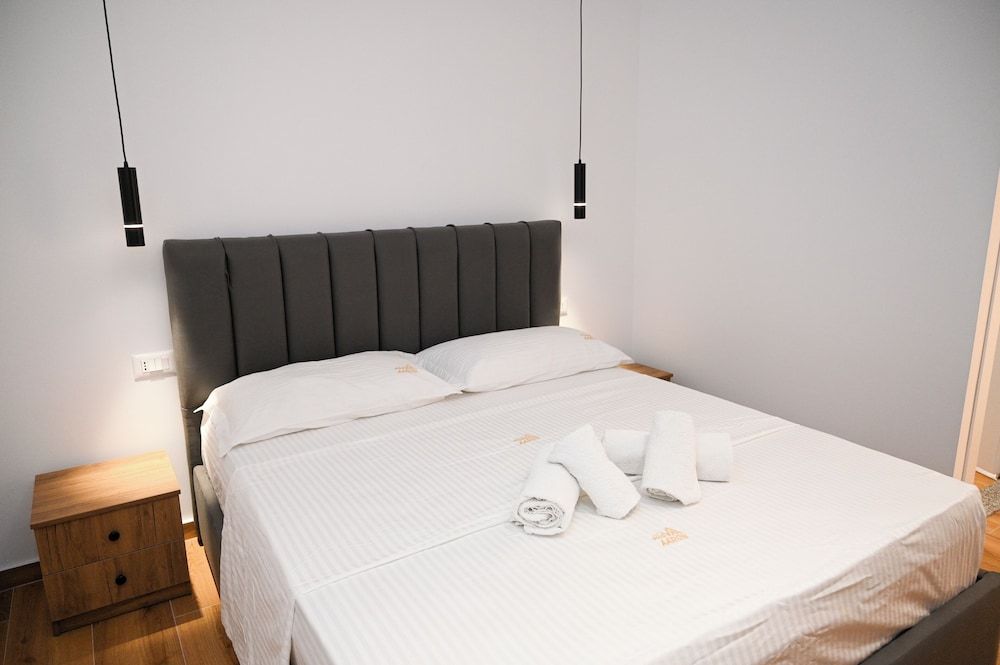 VILA AARON Double Room, Balcony 5