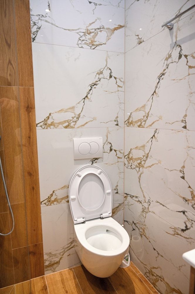 VILA AARON Double Room, Balcony 16