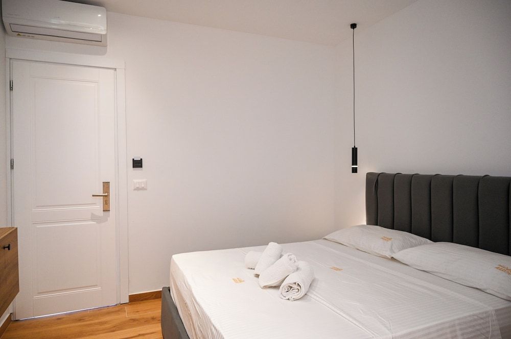 VILA AARON Double Room, Balcony 6