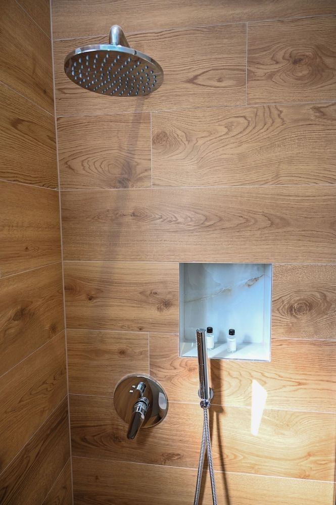 VILA AARON Double Room, Balcony 13