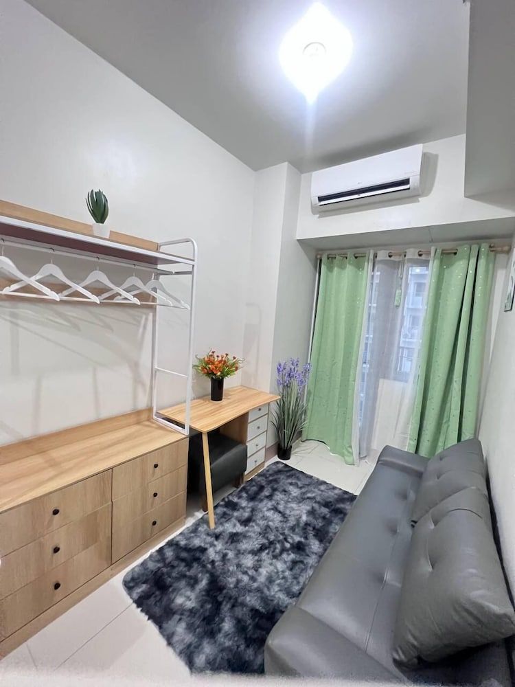 SHORE 3 RESIDENCES Comfort Condo, 1 Bedroom, Balcony, Pool View 29