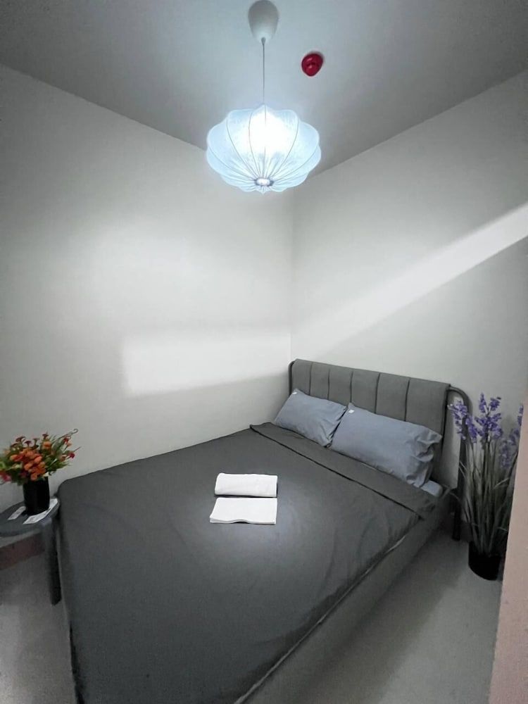 SHORE 3 RESIDENCES Comfort Condo, 1 Bedroom, Balcony, Pool View 99