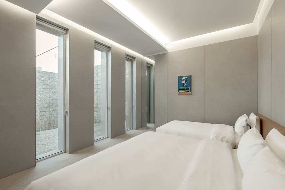 UniIsland The SpaVille Deluxe Spa Family Twin Room 5