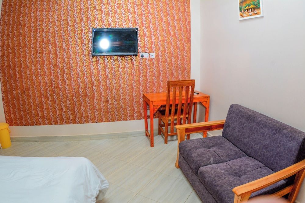 Bezinda Lodge Deluxe Double Room 2