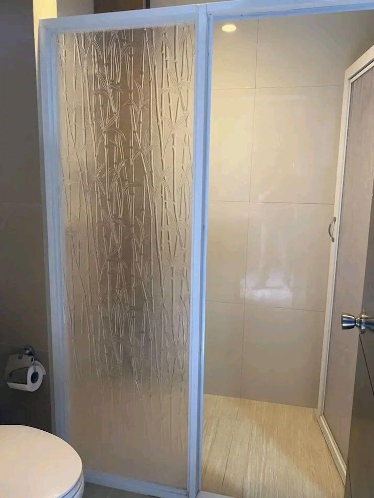 Dantes Hideaway Standard Double Room 6