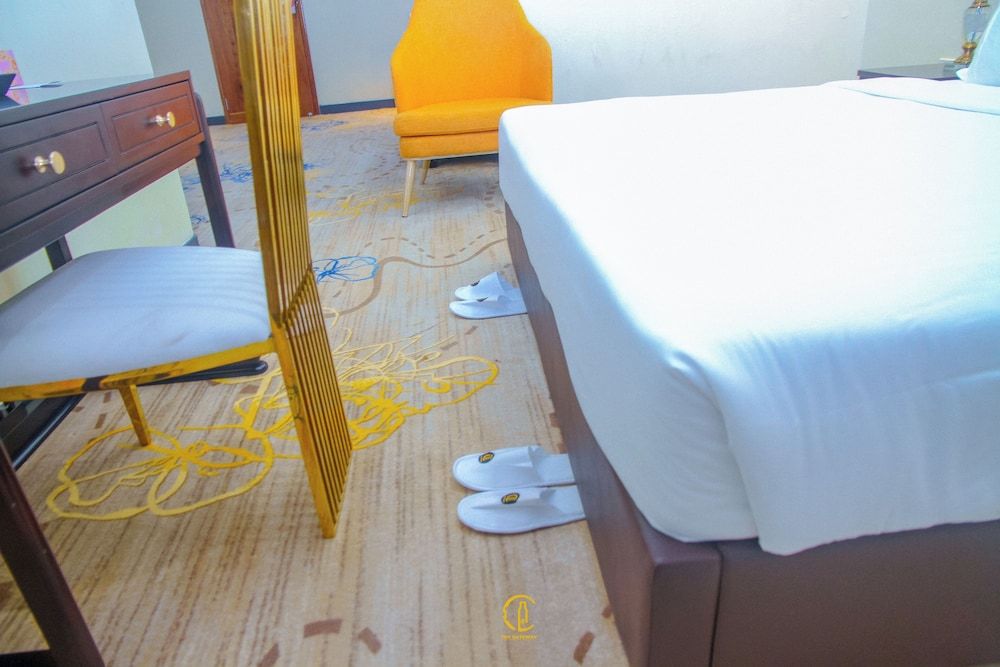 Kijichi Gateway Hotel Executive Suite, 1 Bedroom 4