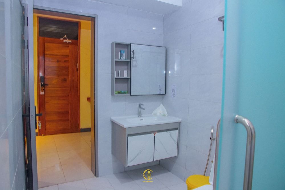 Kijichi Gateway Hotel Standard Double Room, 1 Bedroom 7